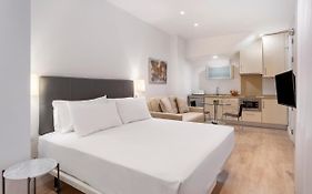 Apartamentos Metrópolis